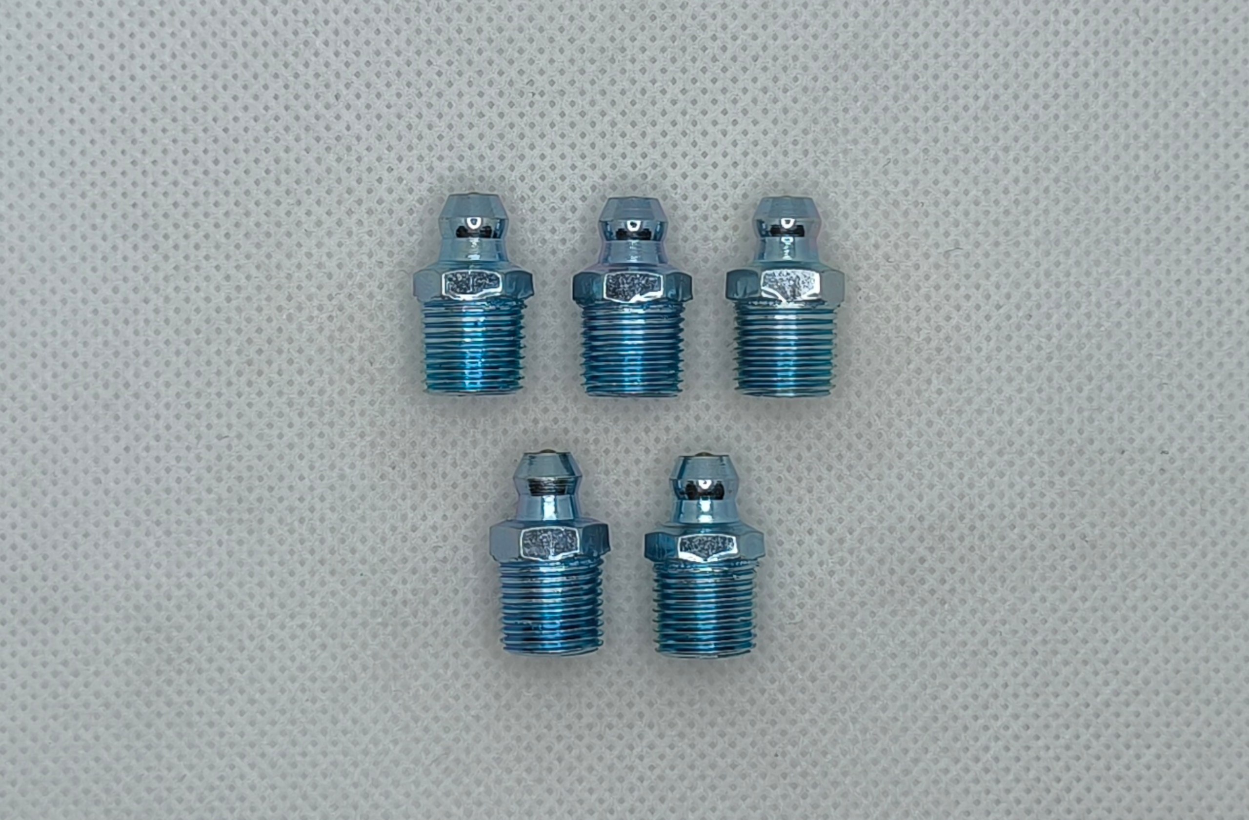 Комплект прямых пресс-масленок (тавотница) М10 (1,2 Ц6) 10 шт. Комплект прямых пресс-масленок (тавотница) М10 (1,2 Ц6) 10 шт.